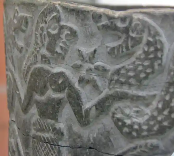 Six-pointed flower-like cross on a chlorite vessel